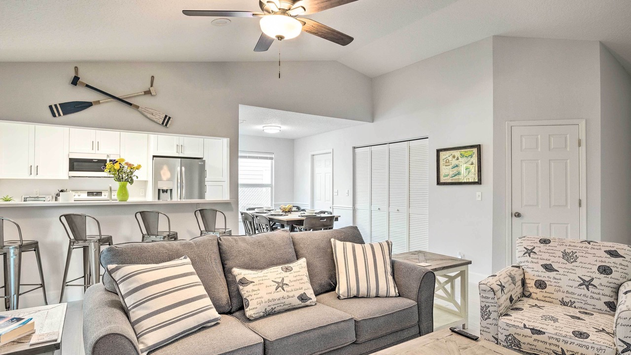 Photo of Bedroom in North Palm Beach Heights