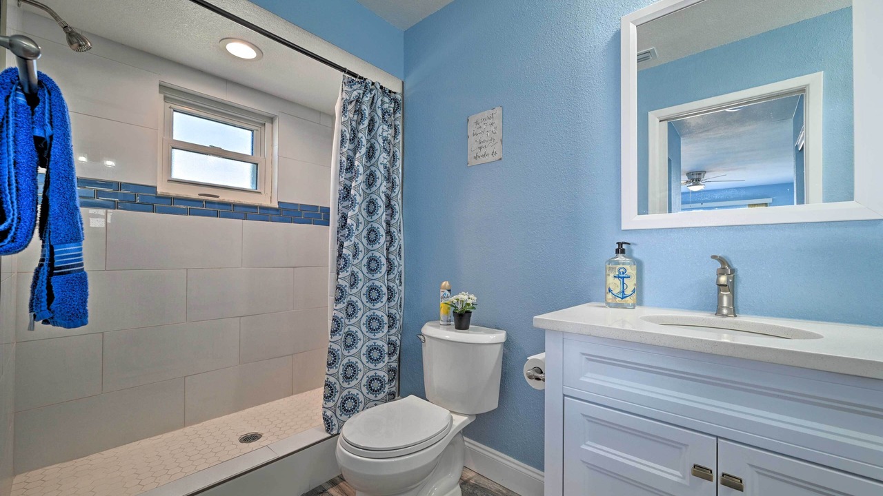 Photo of Bathroom in Orchid Lake Village