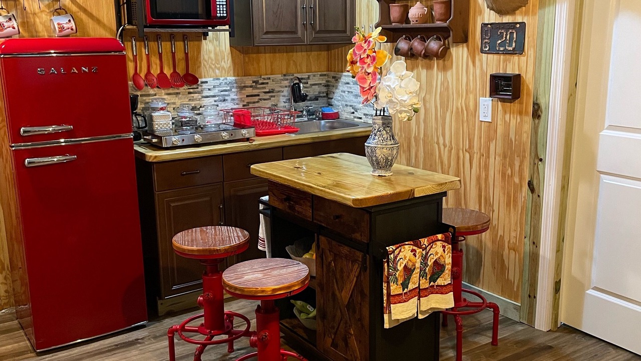 Photo of Kitchen in Candler