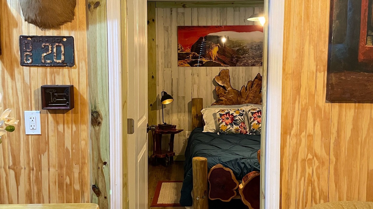 Photo of Bedroom in Candler