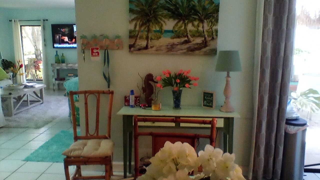 Photo of Livingroom in Jupiter Plantation