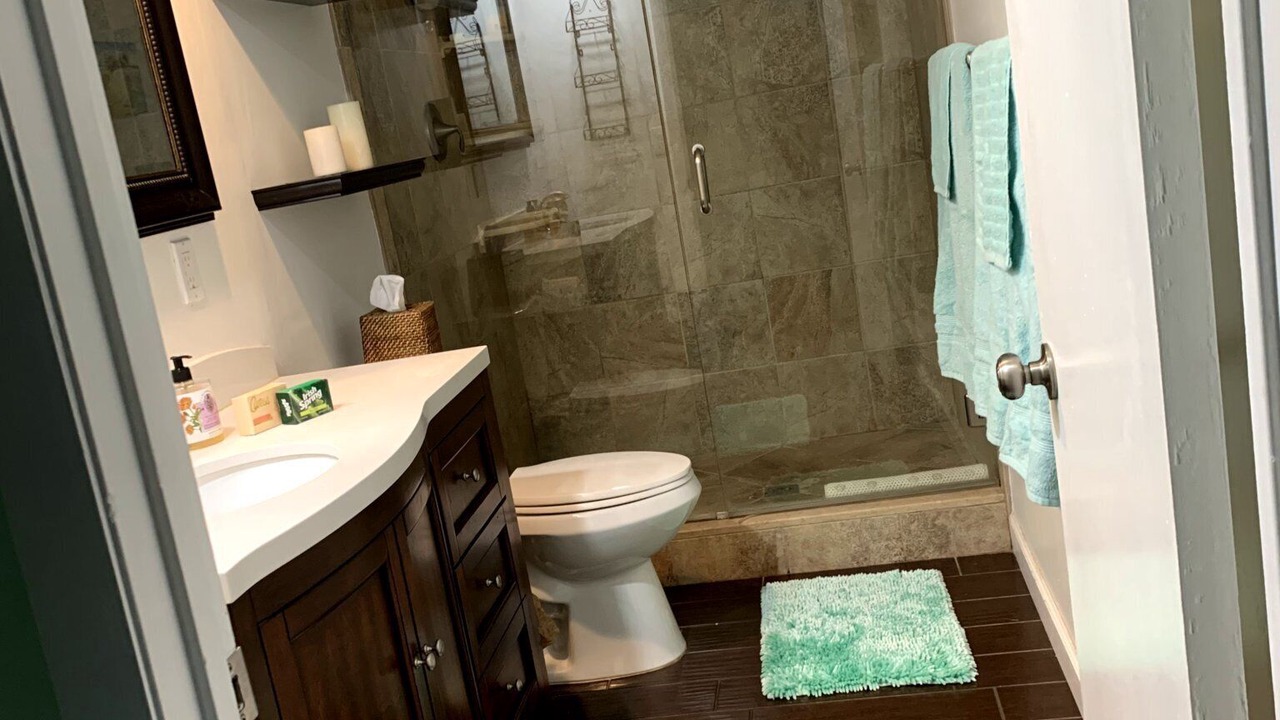 Photo of Bathroom in Jupiter Plantation