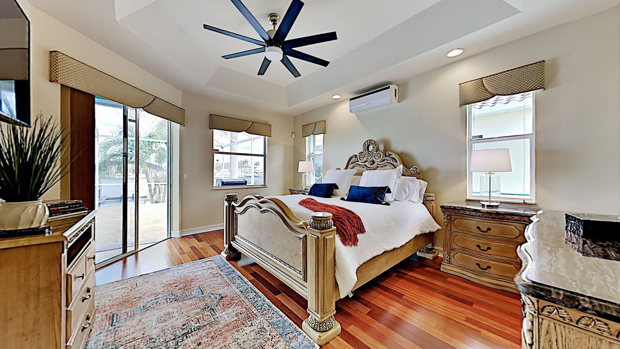 Photo of Bedroom in Burnt Store