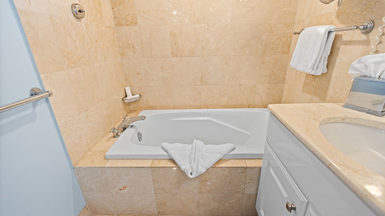 Photo of Bathroom in Marco Island