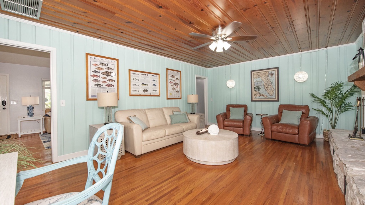 Photo of Livingroom in Clearwater
