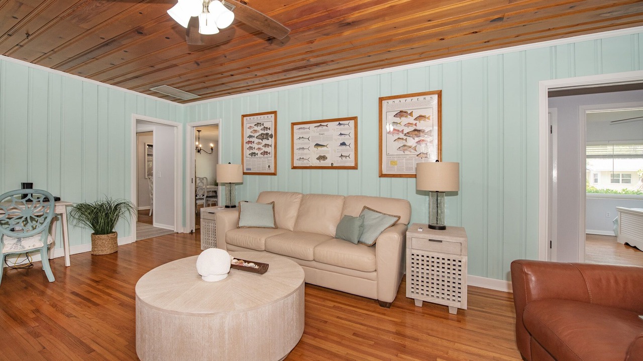 Photo of Livingroom in Clearwater