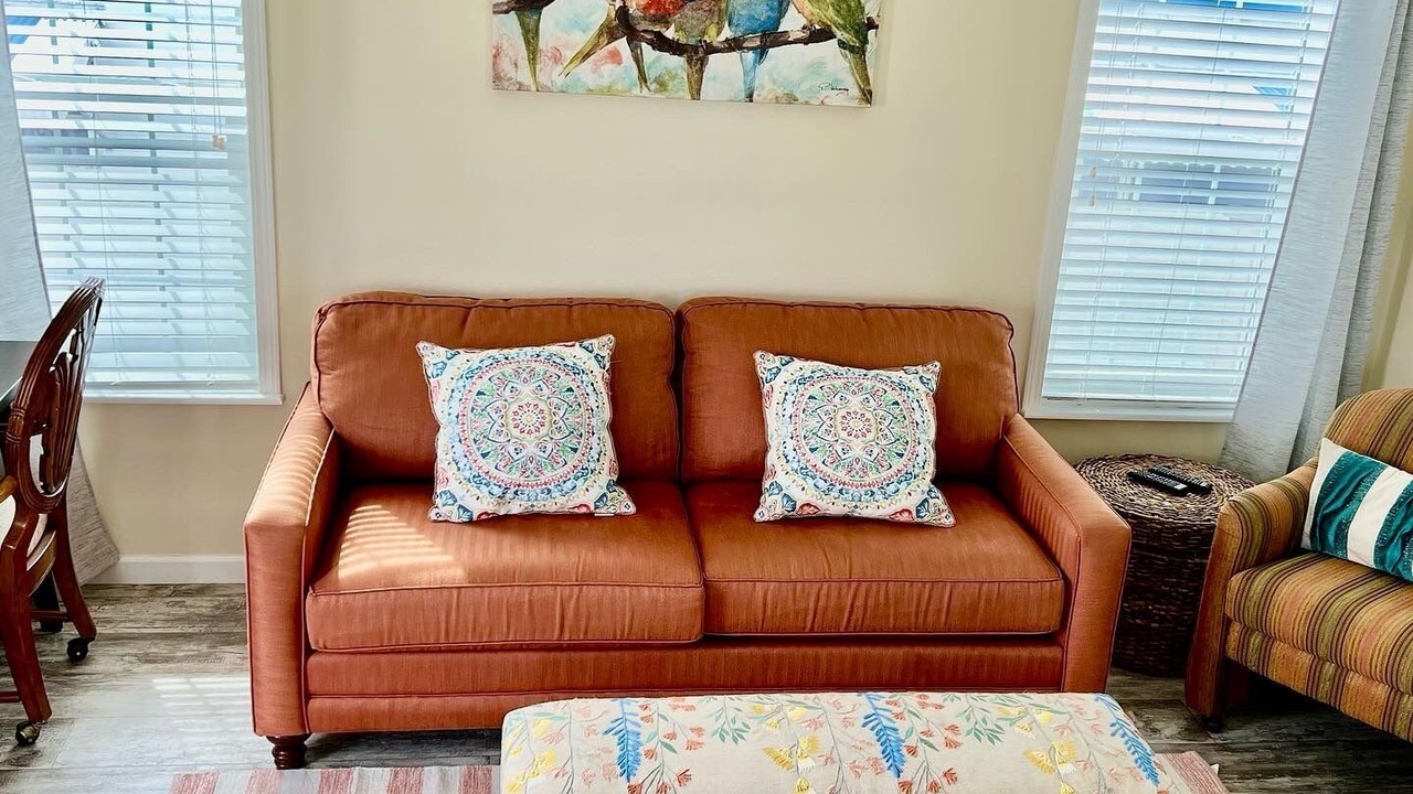 Photo of Livingroom in Nettles Island