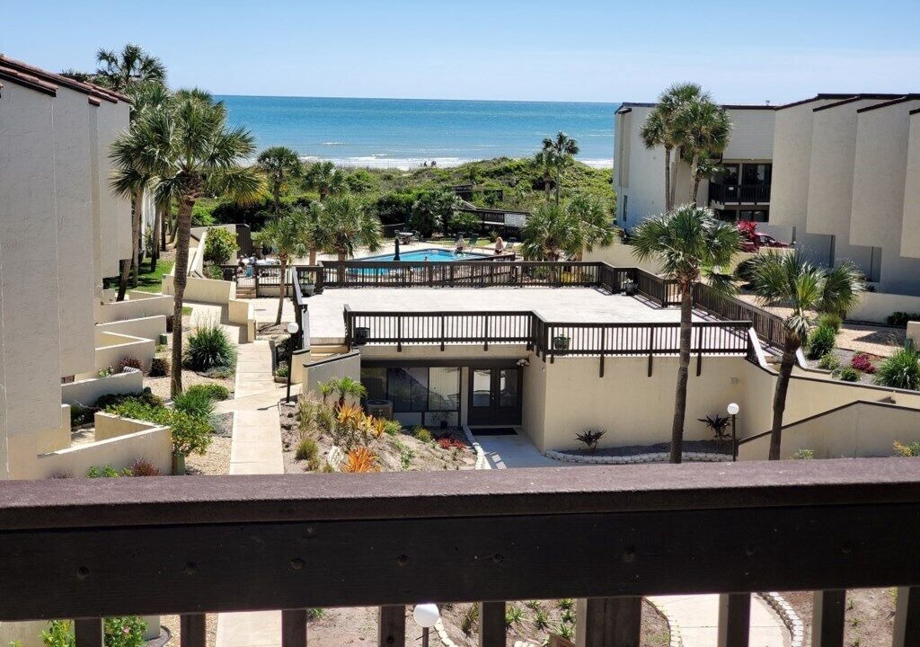 Photo of Patio Balcony in Butler Beach