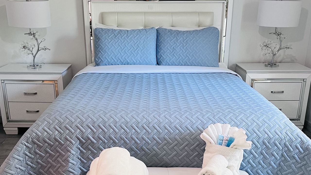 Photo of Bedroom in Lochmoor Waterway Estates