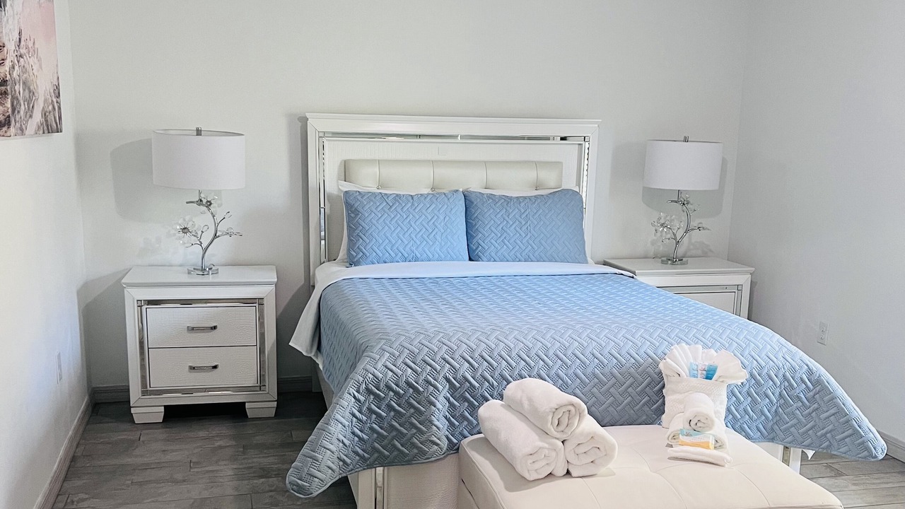 Photo of Bedroom in Lochmoor Waterway Estates