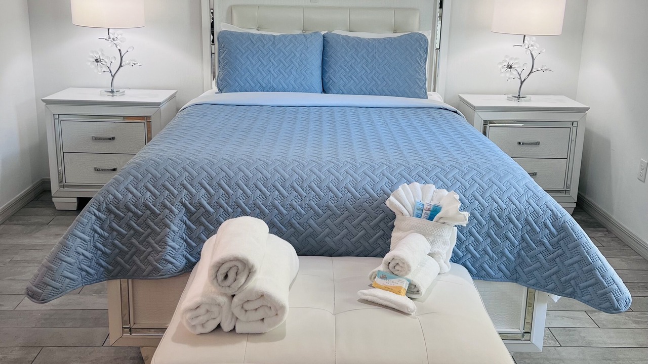 Photo of Bedroom in Lochmoor Waterway Estates