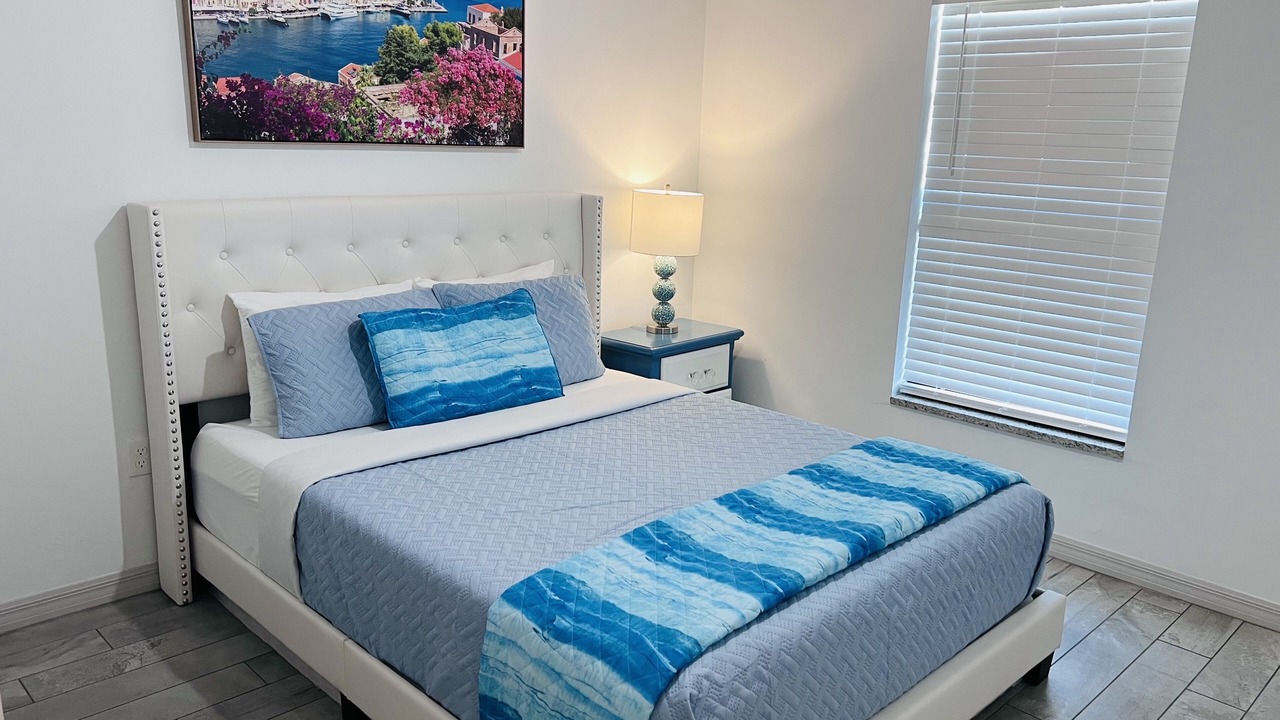 Photo of Bedroom in Lochmoor Waterway Estates