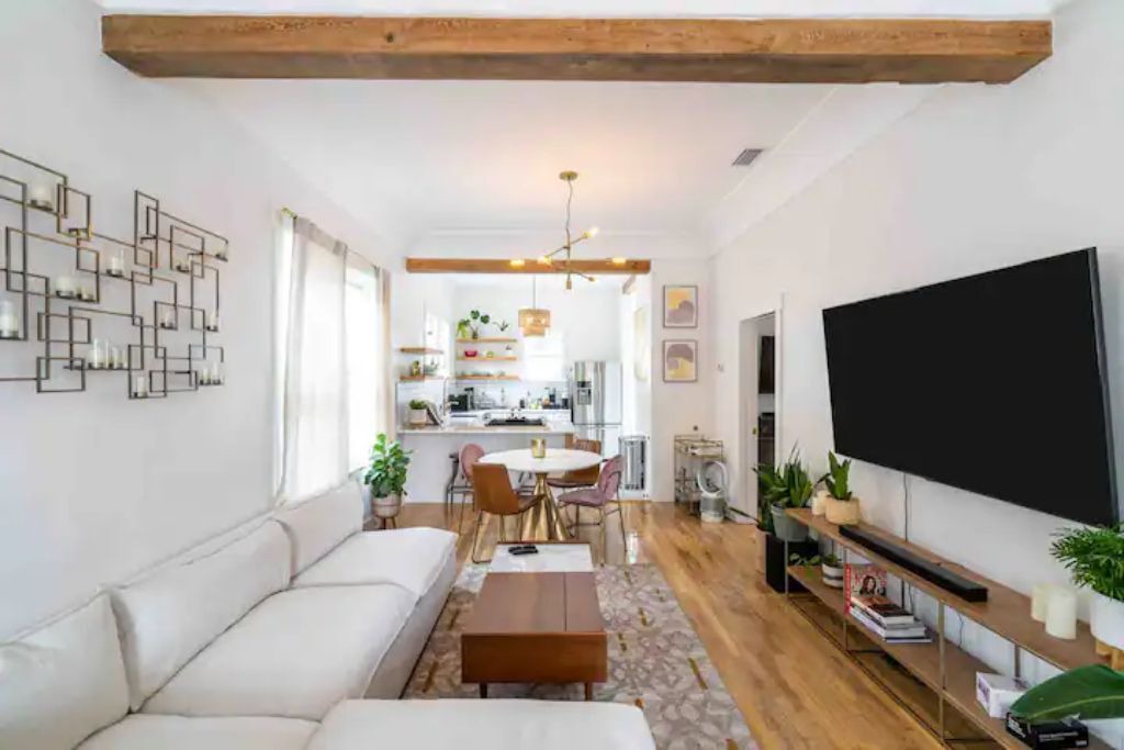 Photo of Livingroom in Ybor City