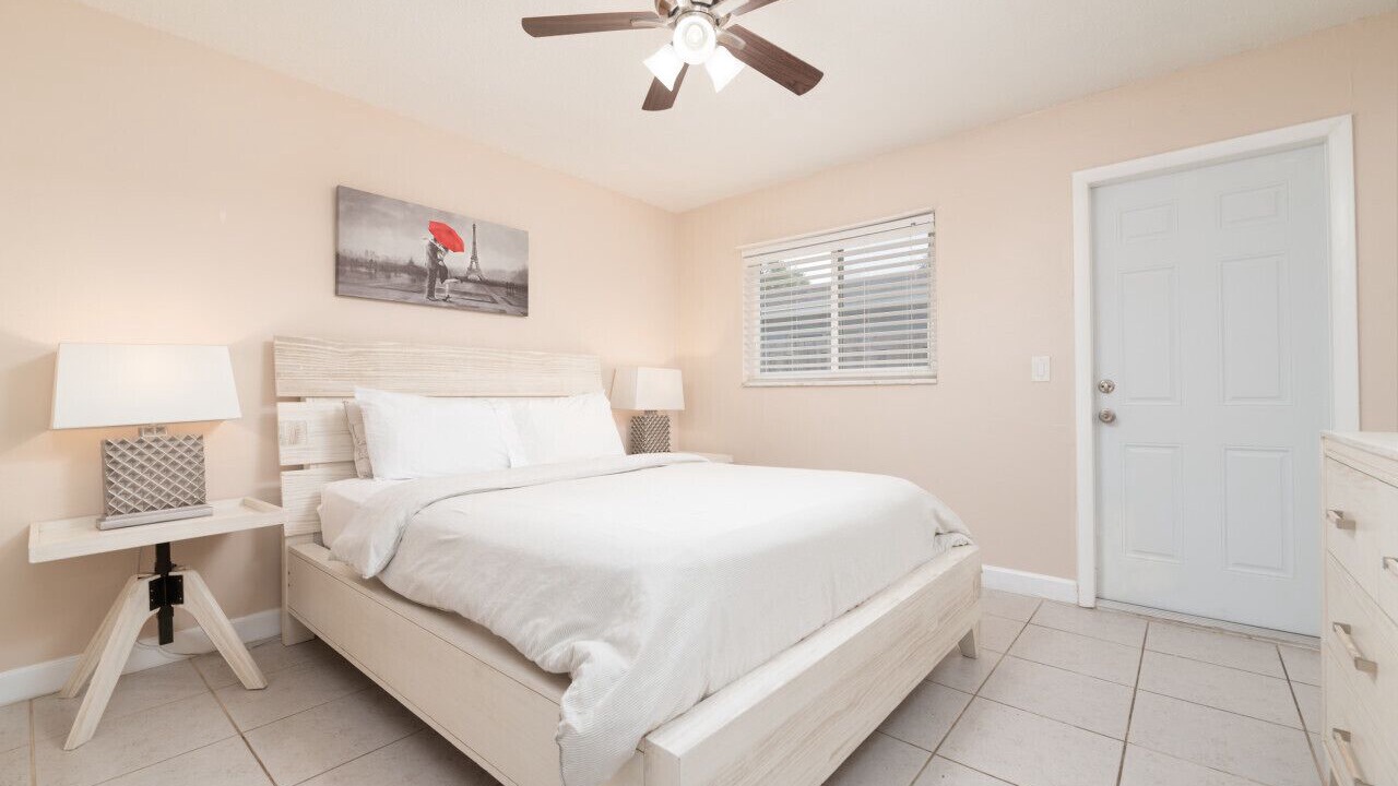 Photo of Bedroom in Wilton Manors
