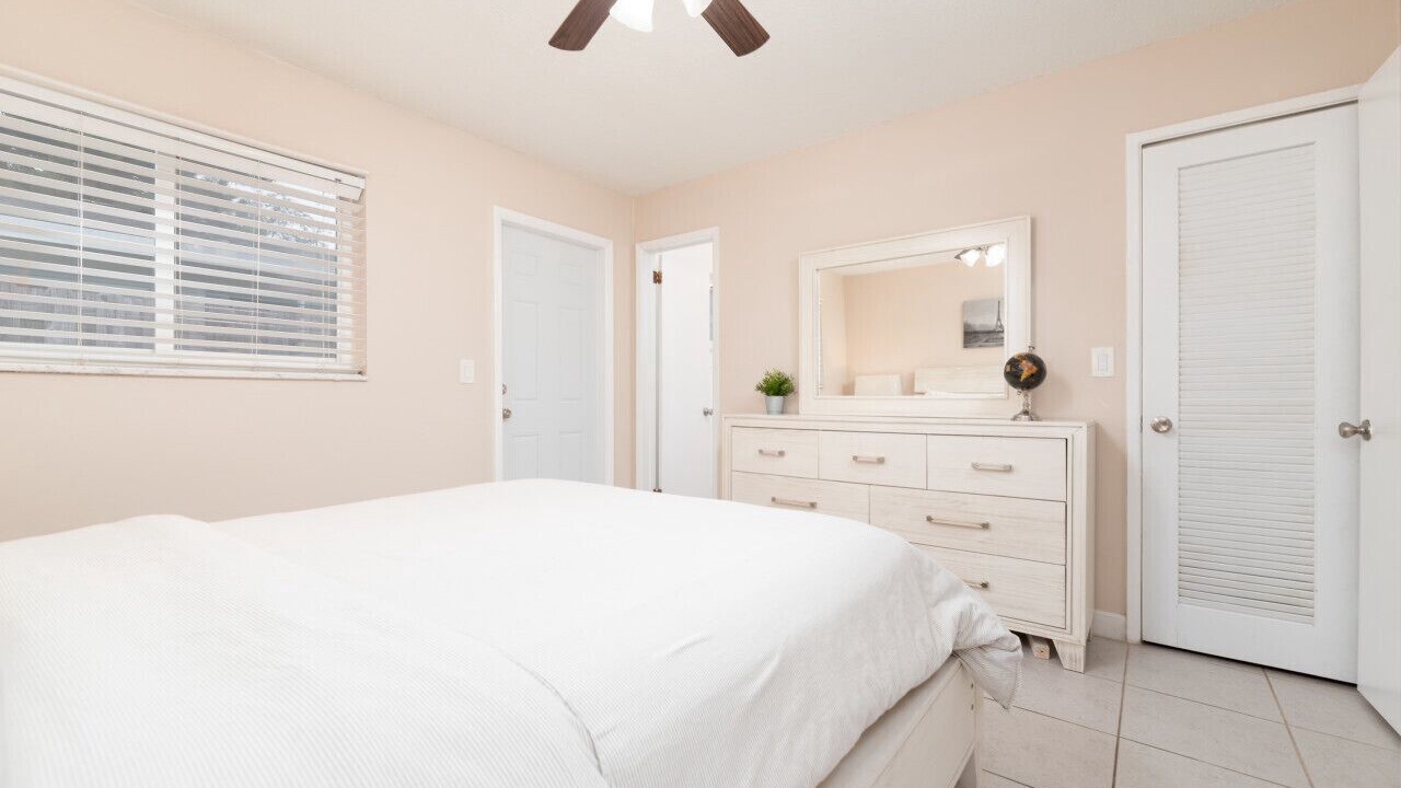 Photo of Bedroom in Wilton Manors