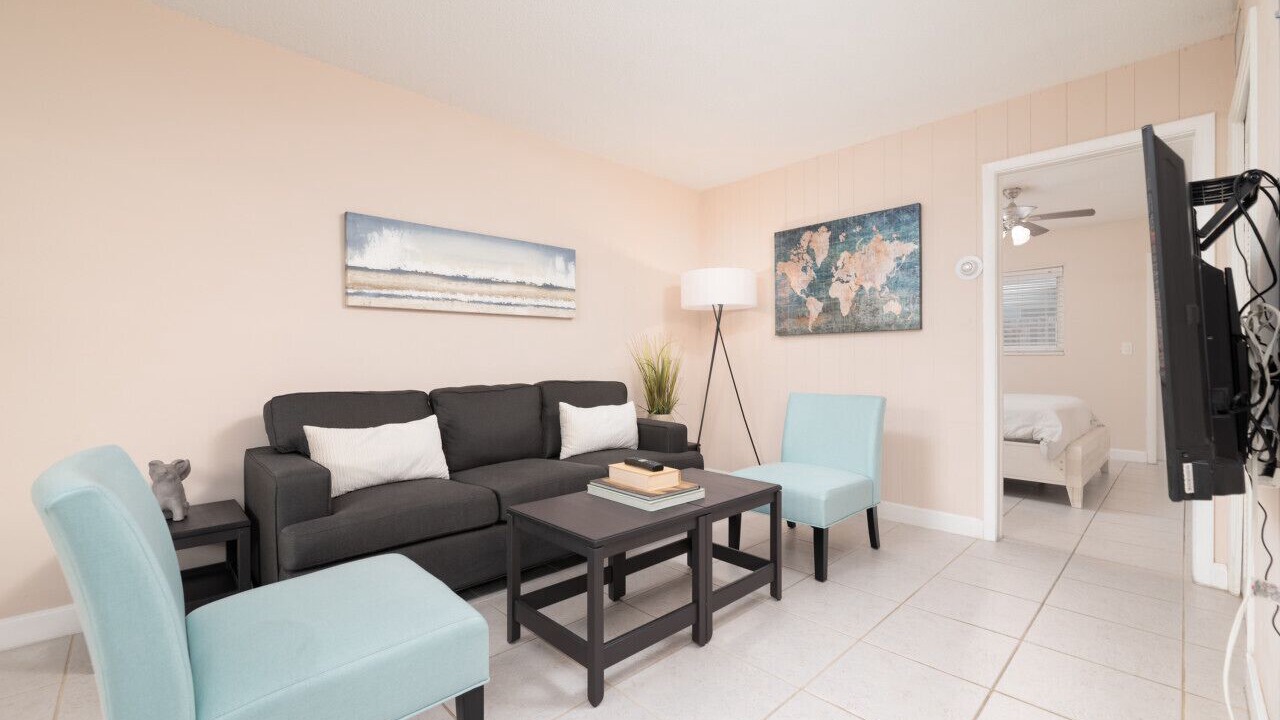 Photo of Livingroom in Wilton Manors