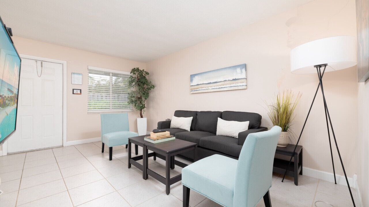 Photo of Livingroom in Wilton Manors
