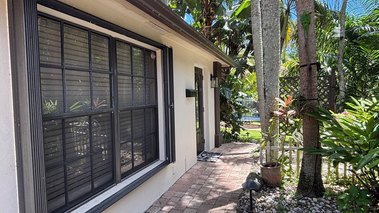 Photo of Outdoor in Palm Beach Country Estates