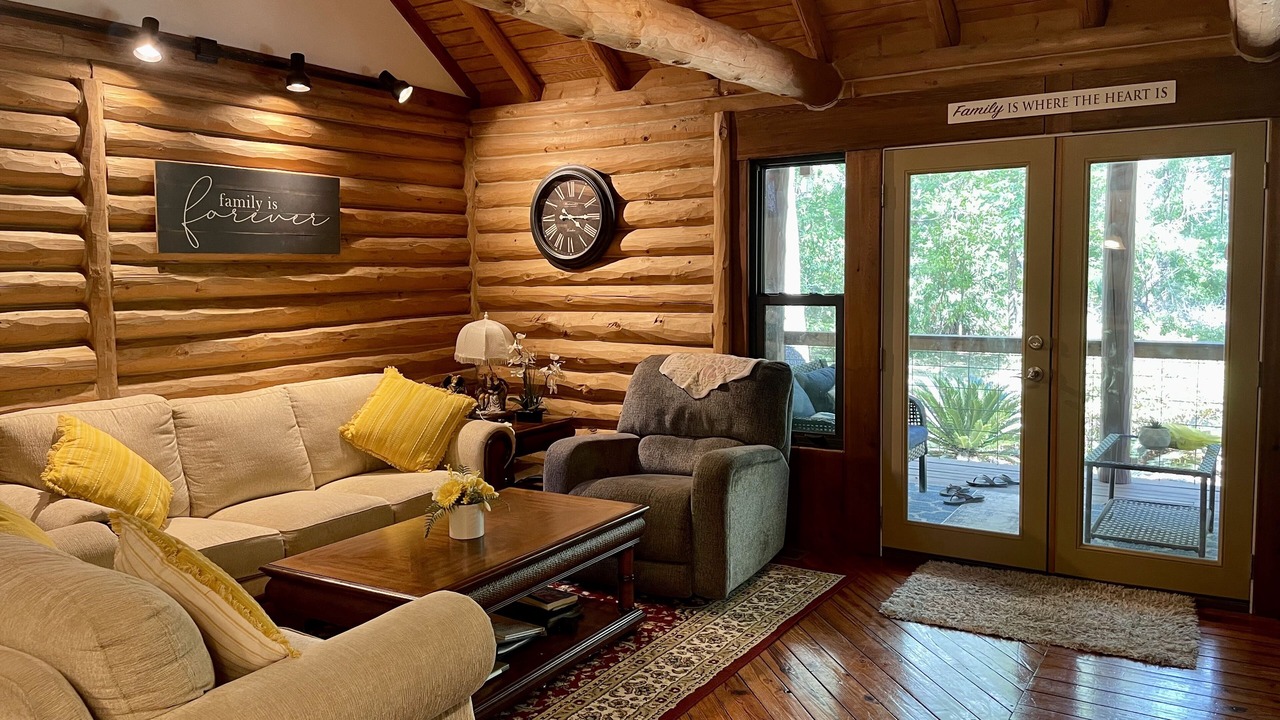 Photo of Livingroom in Trenton