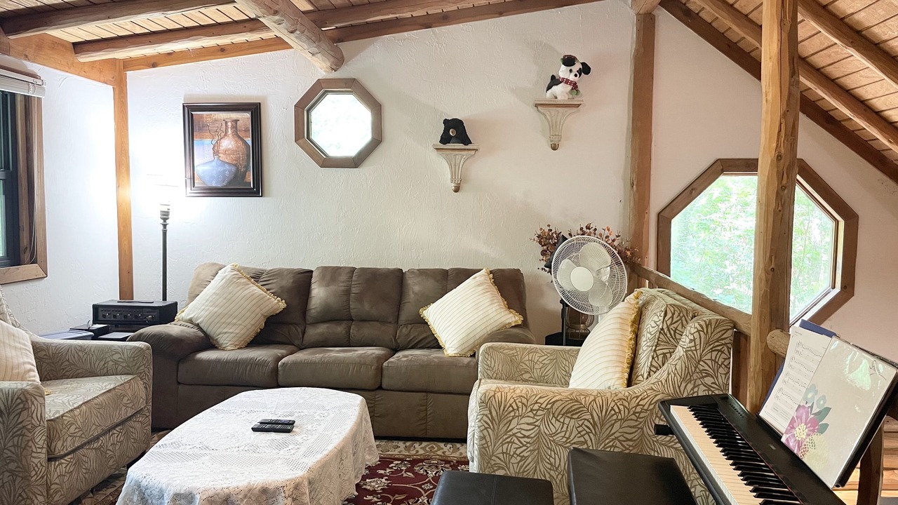 Photo of Livingroom in Trenton