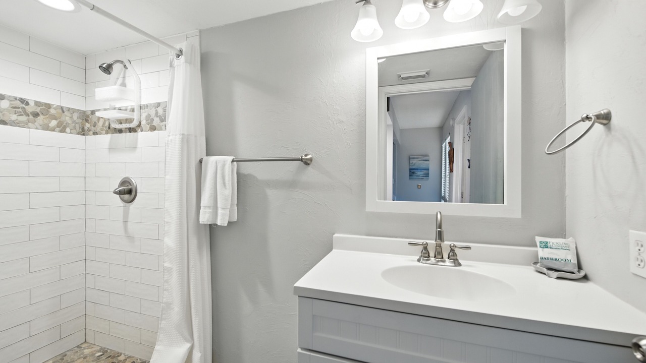 Photo of Bathroom in East End