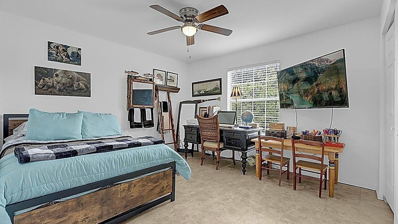 Photo of Bedroom in Candler