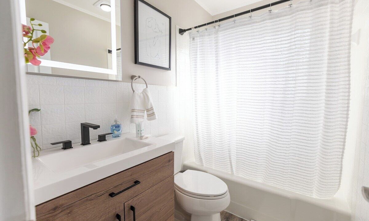 Photo of Bathroom in Florida North Atlantic Coast