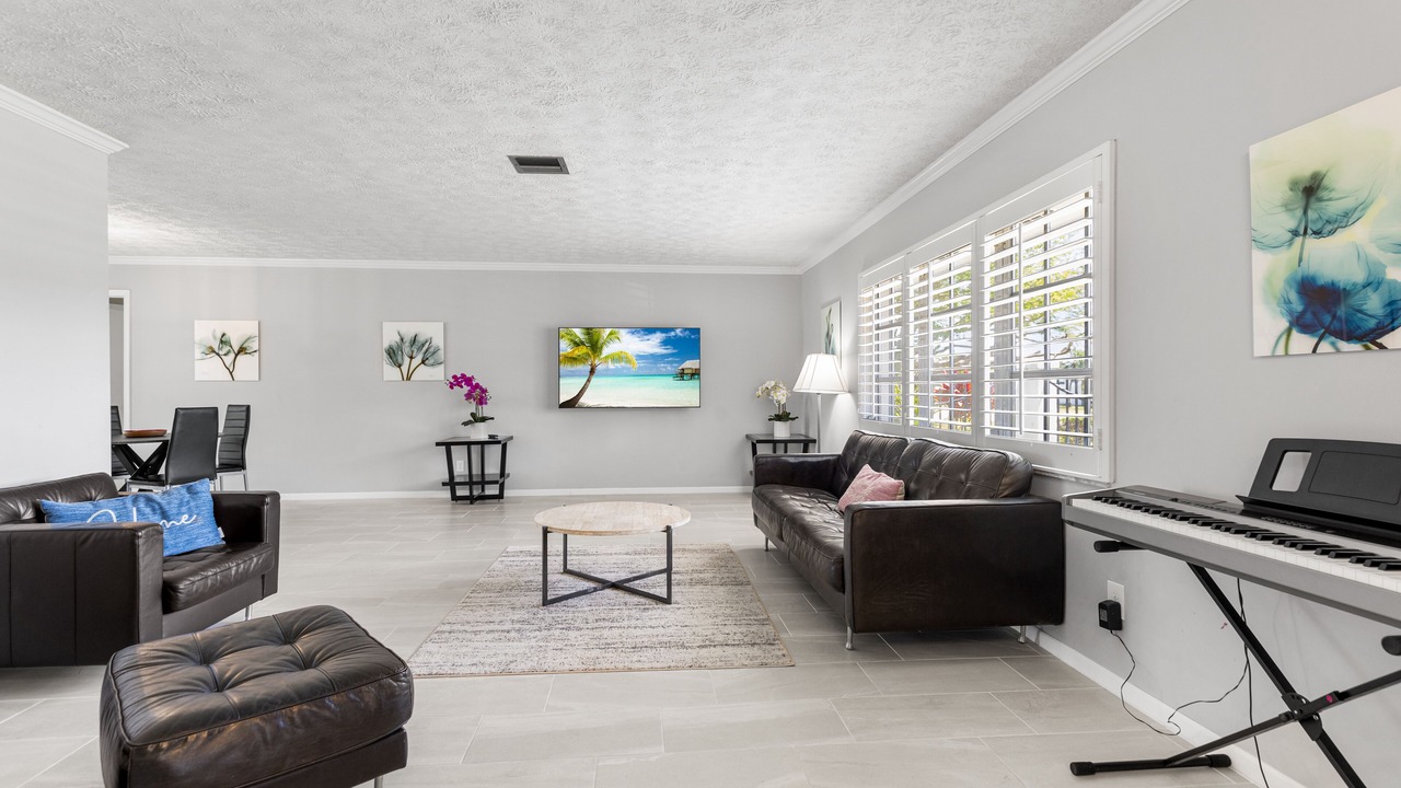 Photo of Livingroom in Cypress Lakes Estates