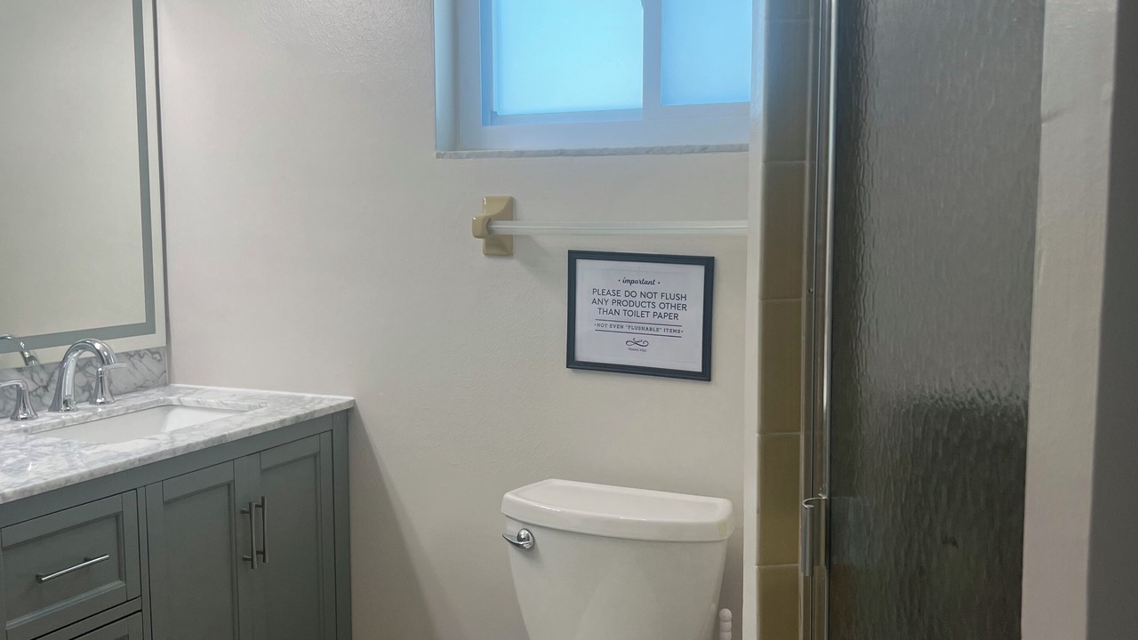 Photo of Bathroom in Edgewater
