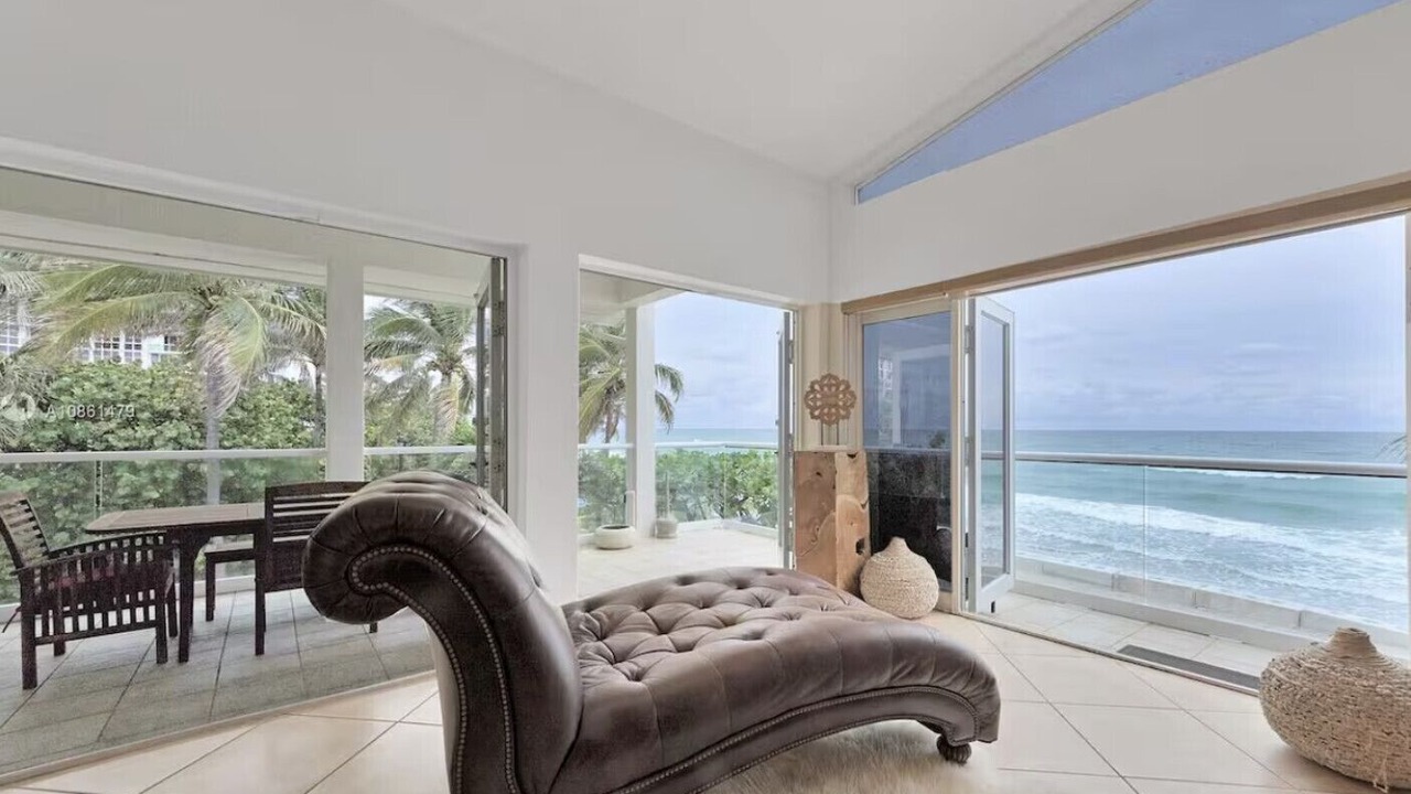 Photo of Livingroom in North Beach