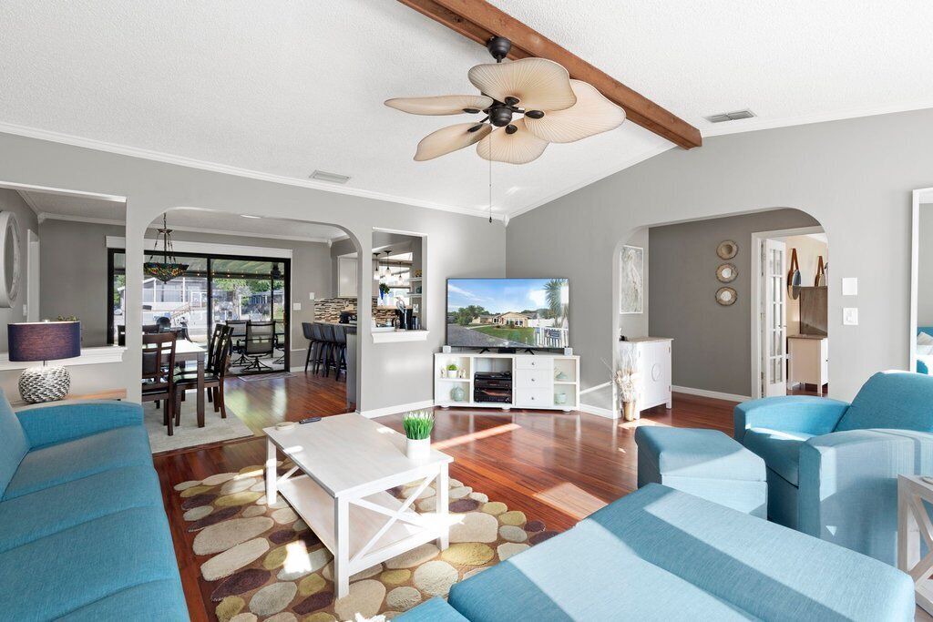 Photo of Bedroom in Weeki Wachee Gardens