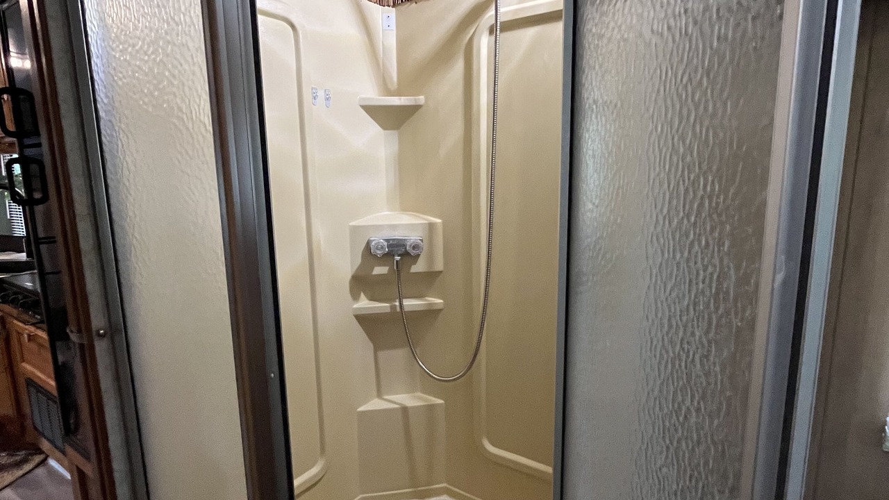 Photo of Bathroom in Ridge Manor