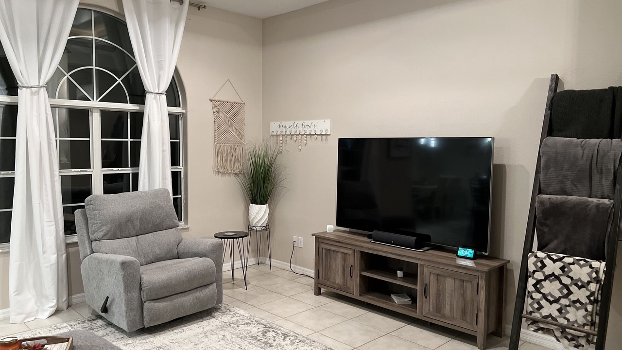 Photo of Livingroom in Port Orange
