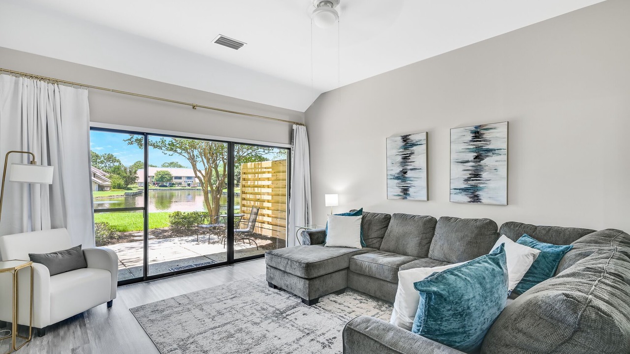 Photo of Livingroom in Sandestin