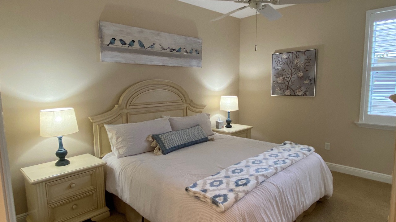 Photo of Bedroom in Hadley