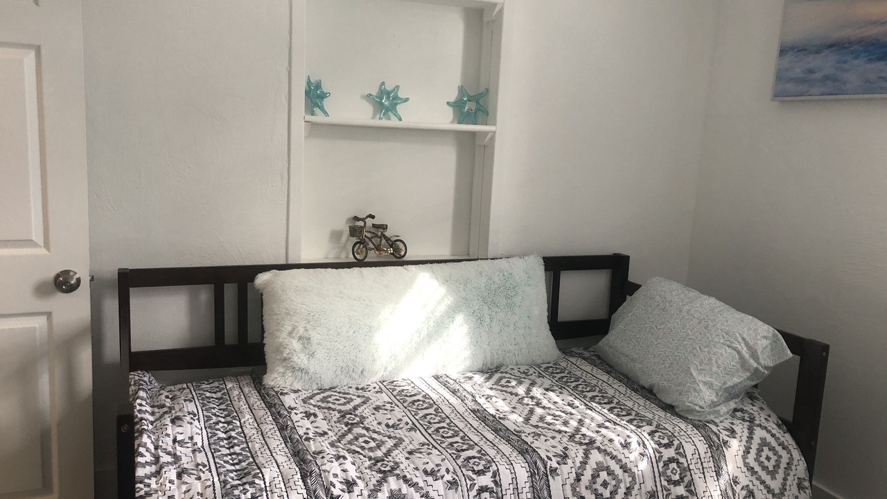 Photo of Bedroom in Pineapple Grove Arts District
