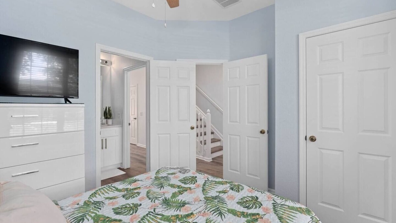 Photo of Bedroom in Windsor Hills