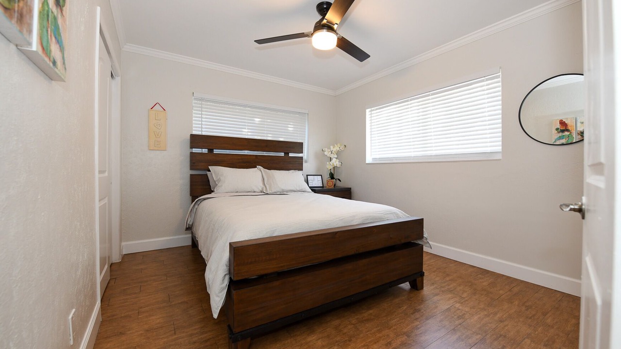 Photo of Bedroom in North Andrews Gardens