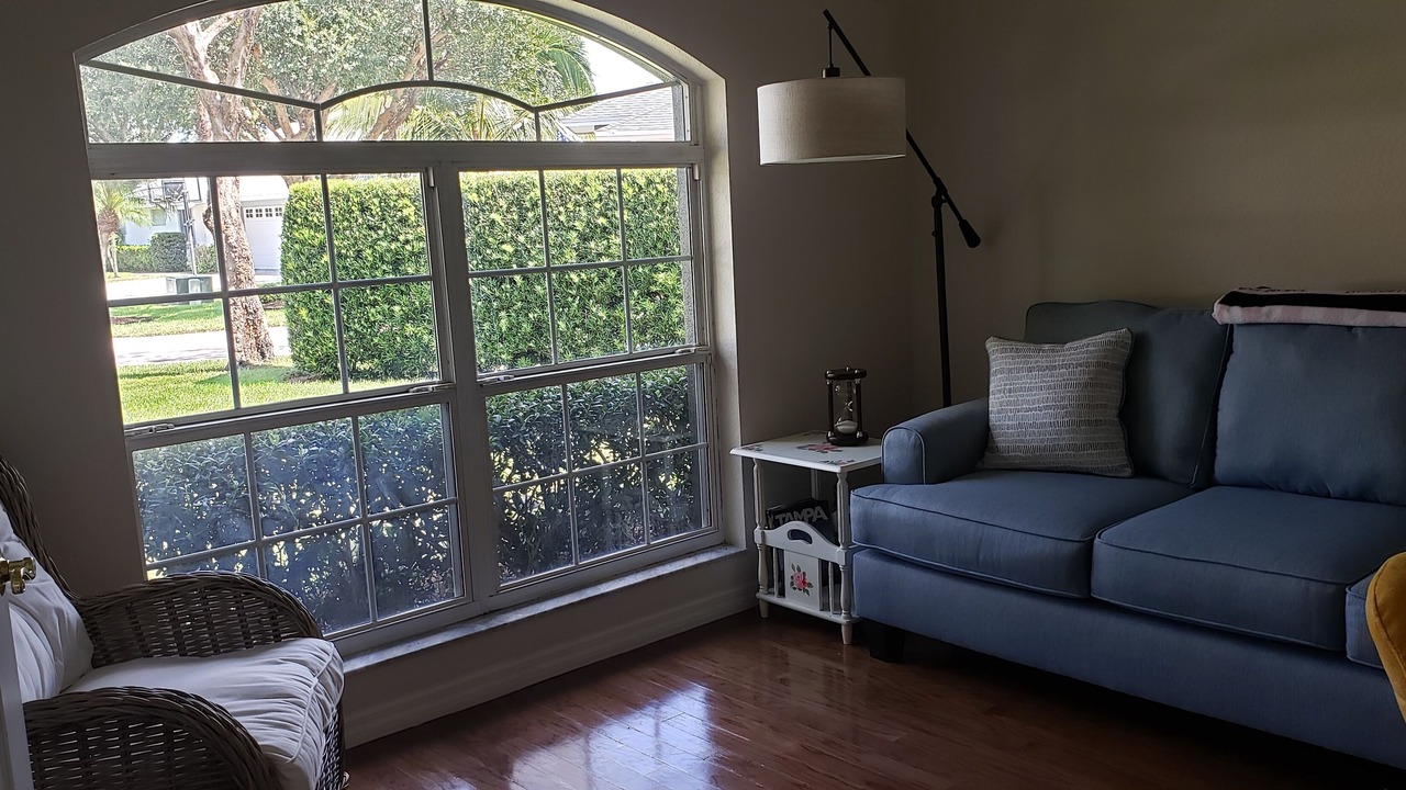 Photo of Livingroom in Auburndale