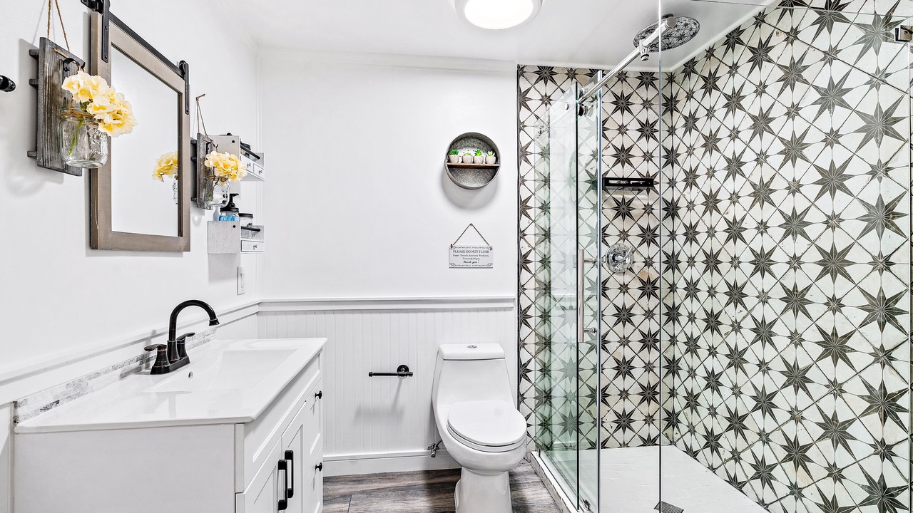 Photo of Bathroom in Jupiter