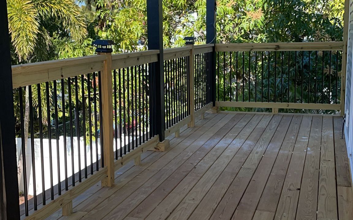 Photo of Patio Balcony in Bokeelia