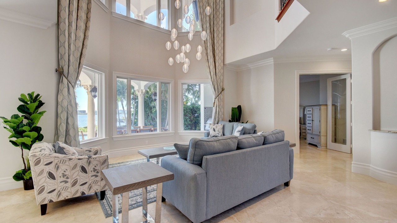 Photo of Livingroom in Lake Worth
