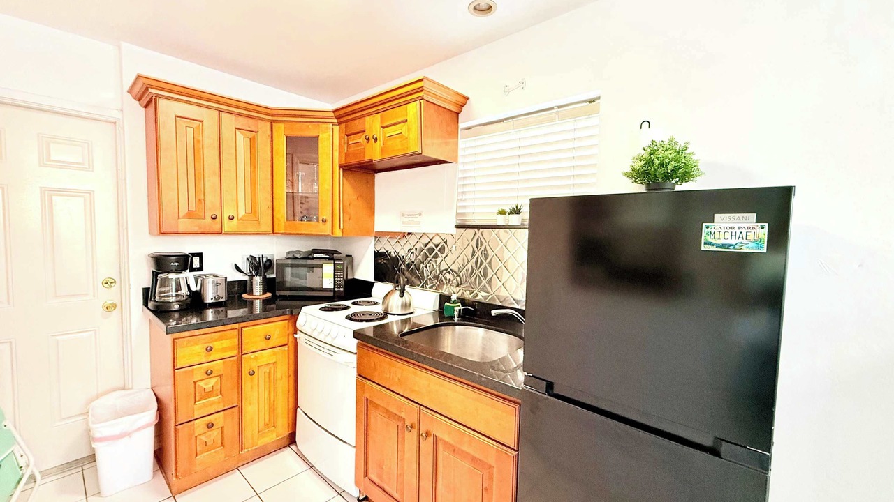 Photo of Kitchen in Hollywood South Central Beach