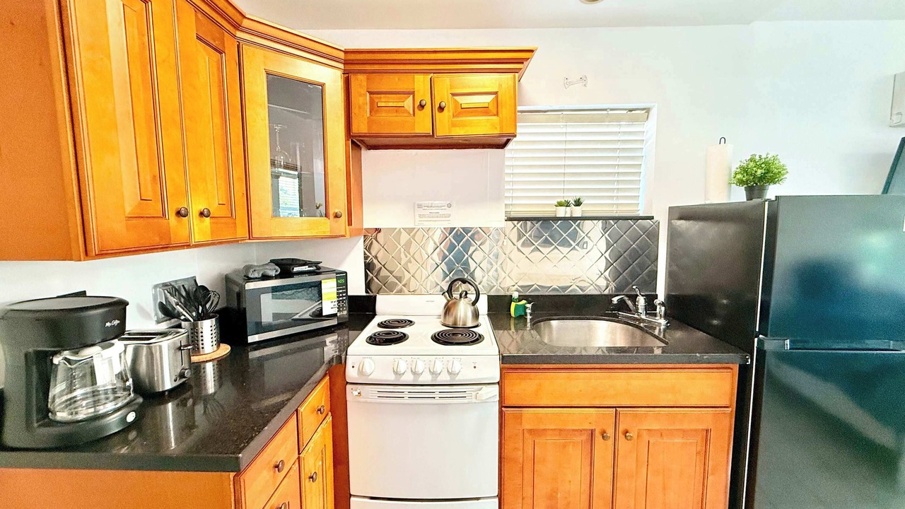 Photo of Kitchen in Hollywood South Central Beach