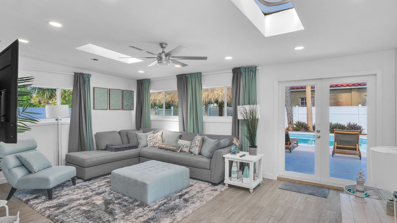 Photo of Livingroom in Melaleuca Gardens