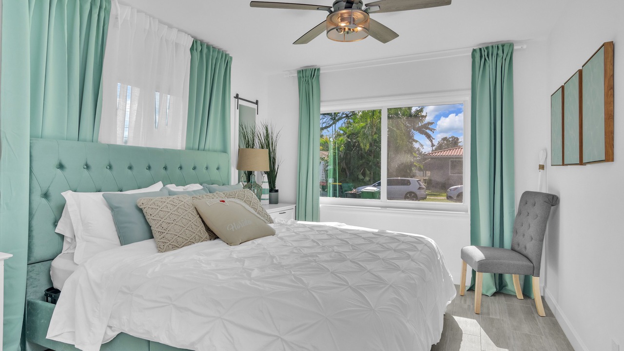 Photo of Bedroom in Melaleuca Gardens