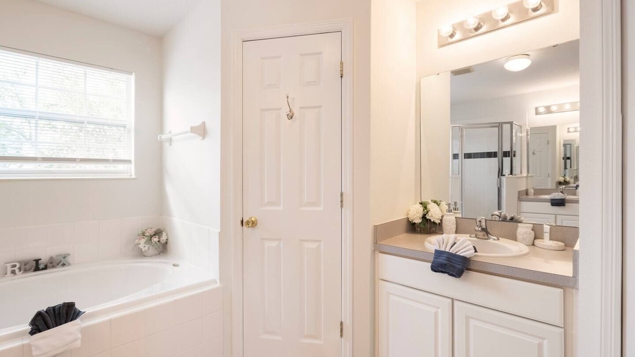 Photo of Bathroom in Highgate Park