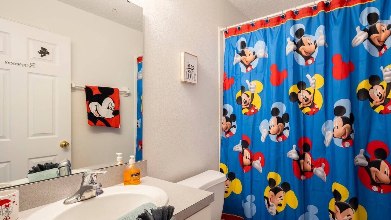 Photo of Bathroom in Highgate Park