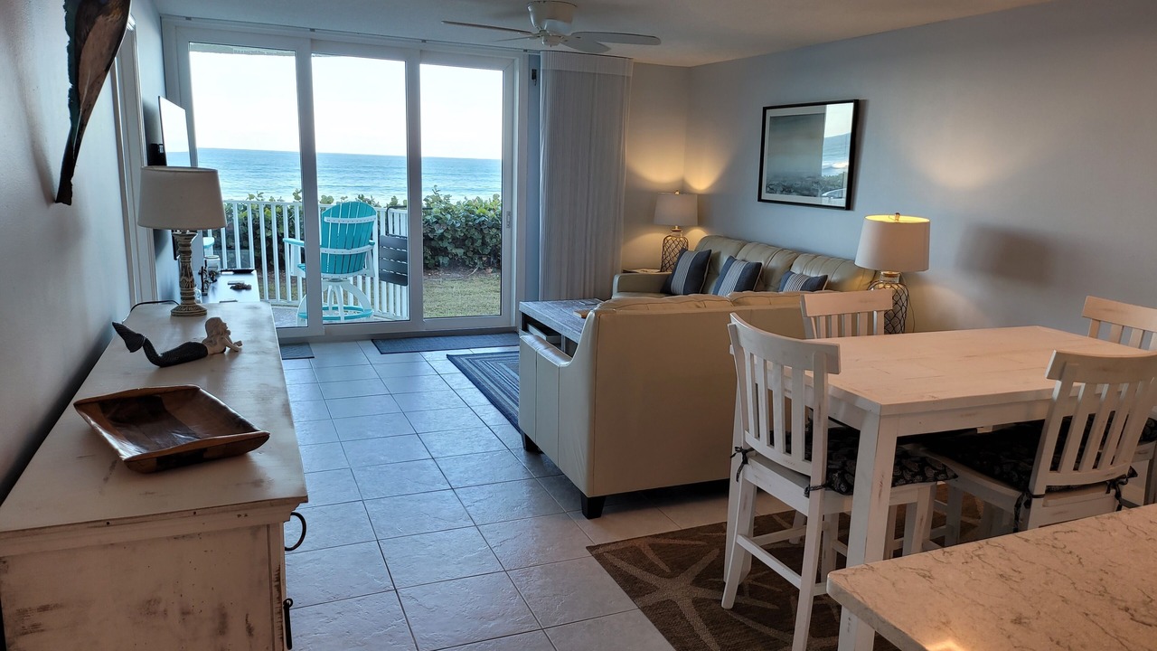 Photo of Livingroom in Tropic