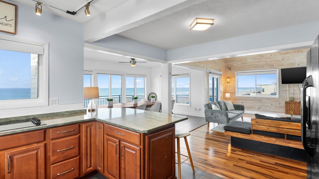 Photo of Livingroom in Wilbur-By-The-Sea